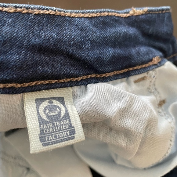 Universal Thread Skinny Jeans, Size 4 - Picture 6 of 16